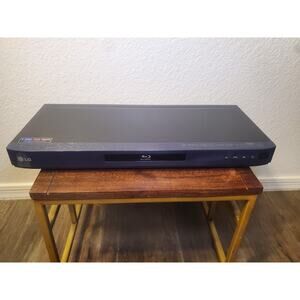 LG Blu-Ray DVD Player BD530 Disc Player - Tested - No Remote